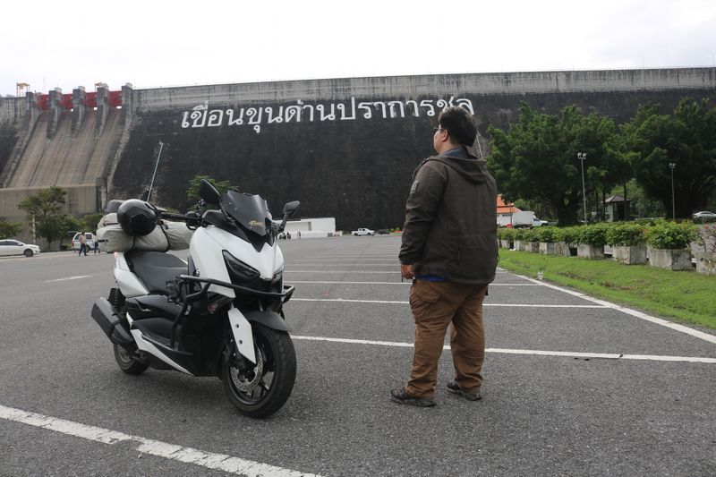 เขื่อนขุนด่านปราการชล